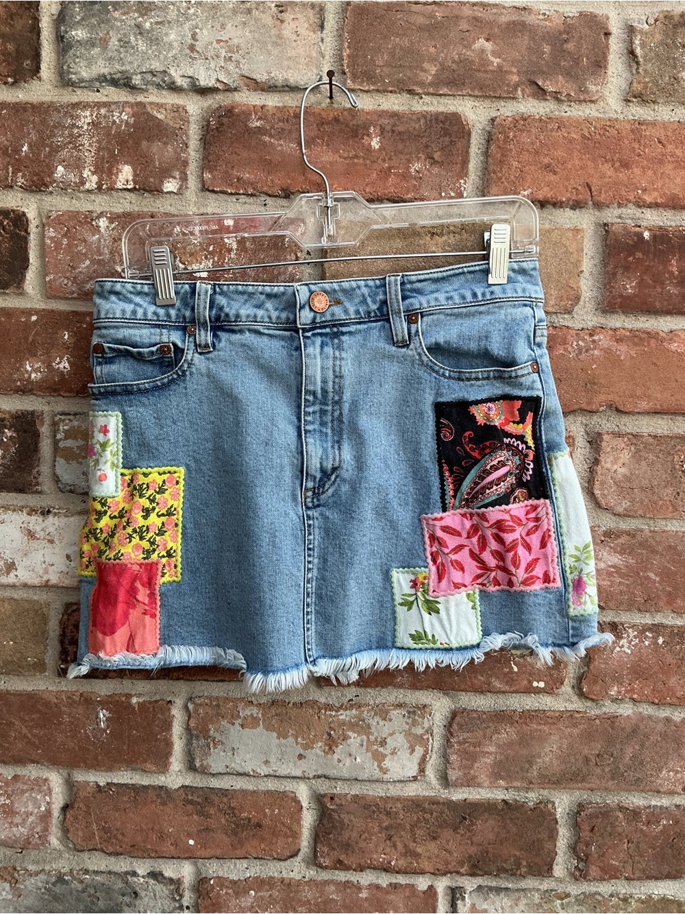 Alice and Olivia Denim Mini Skirt with Colorful Patchwork size 30/10